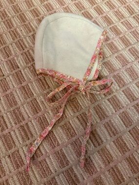 Briar Baby Bonnet with Pink Floral Trim
